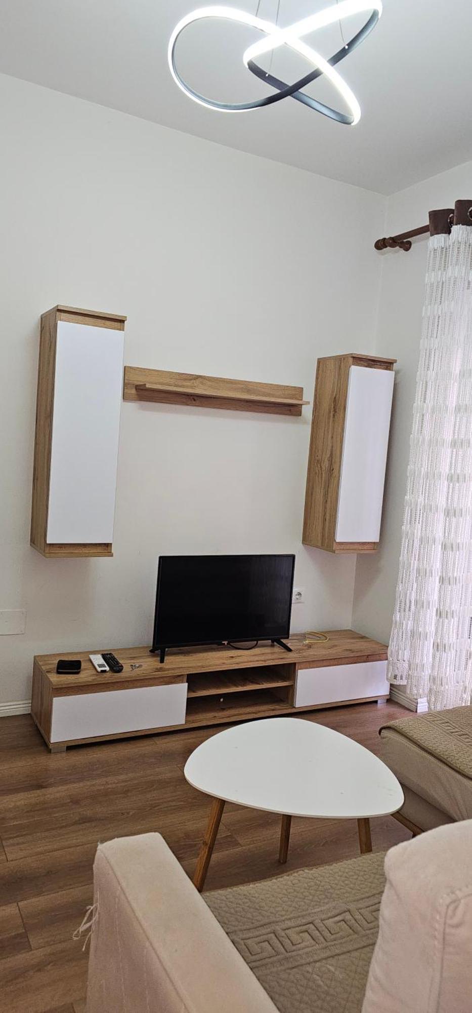 Ajla Komuna Apartament Apartment Tirana Exterior photo